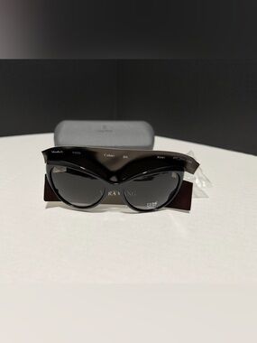 Vera‎ Wang Black Gloss Cat-Eye Sunglasses